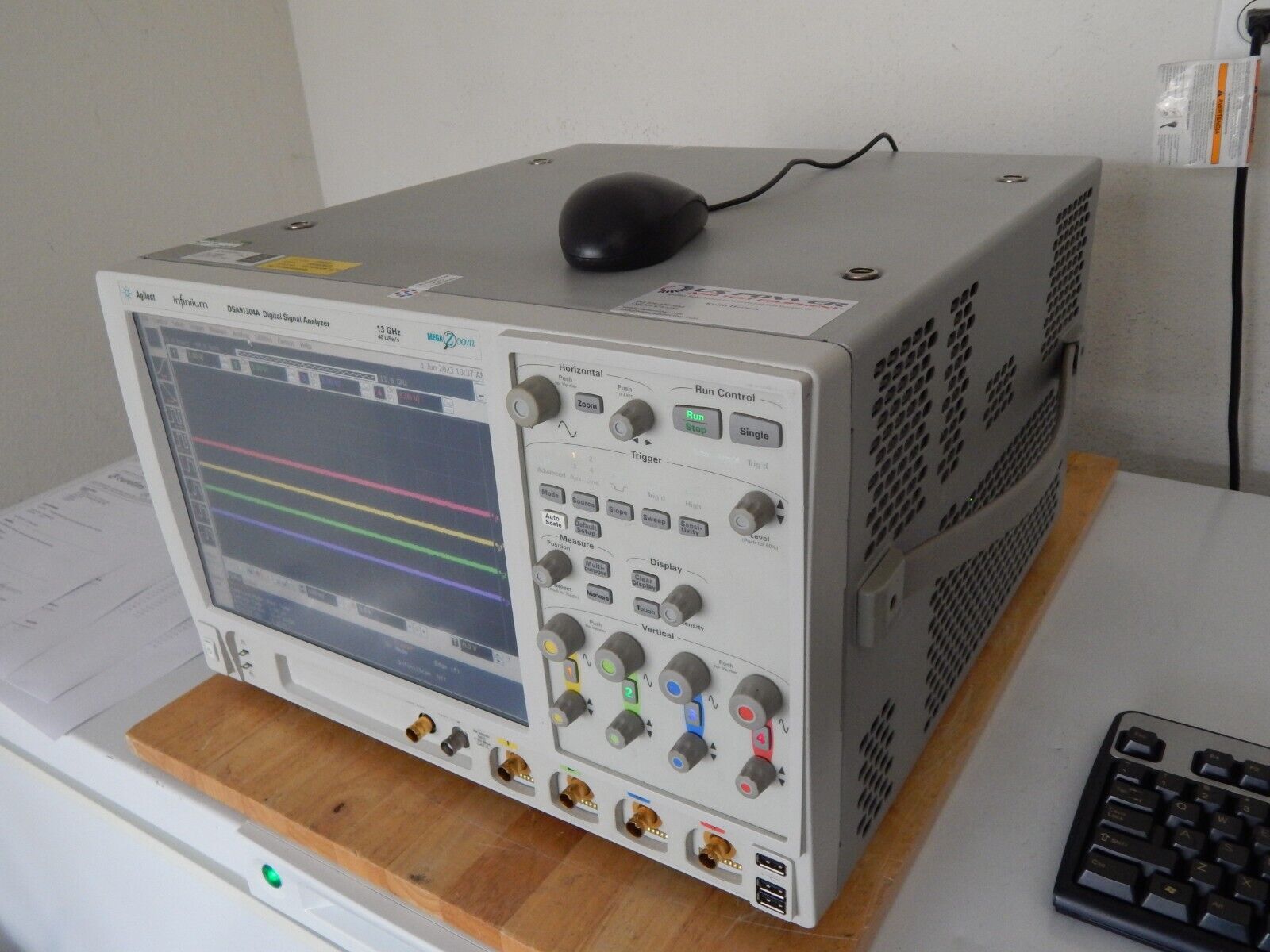 Keysight DSA91304A 'every option' 13Ghz 40Gs/s oscilloscope, cal'ed with data Keysight DSA91304A 'every option' 13Ghz 40Gs/s oscilloscope, cal'ed with data